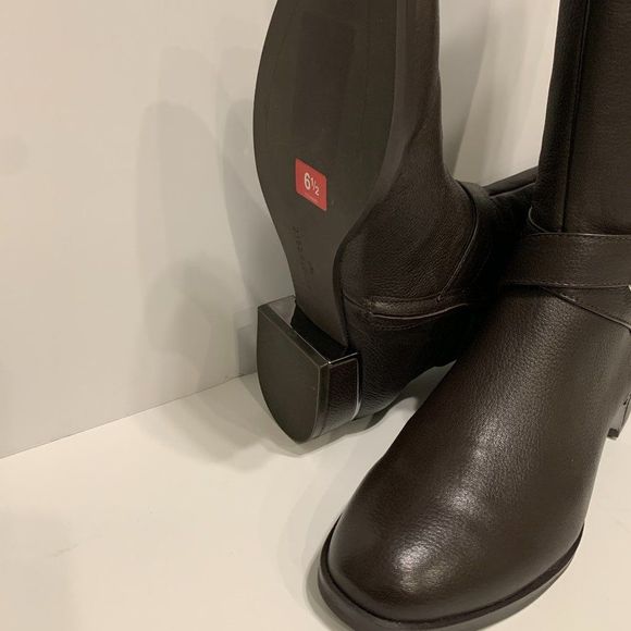 Kenneth Cole Braden Buckle Chocolate Boots - Picture 7 of 9